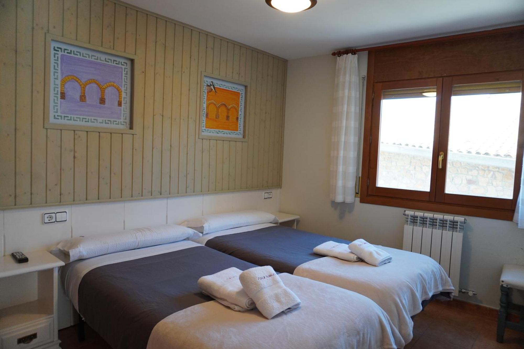 Apartamentos Casa Domenc Aren Buitenkant foto